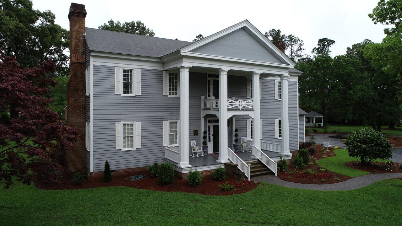 The Elizabethtown Inn Exterior photo