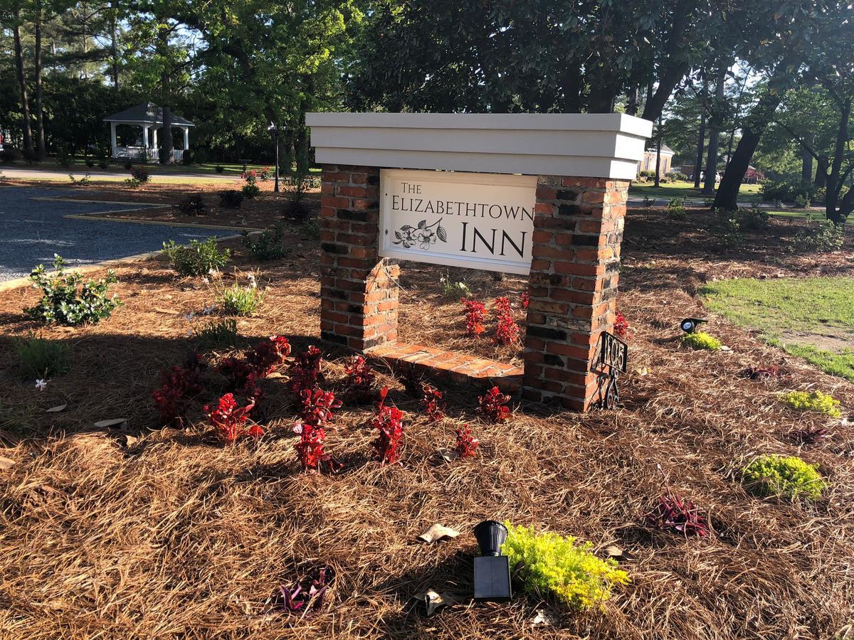 The Elizabethtown Inn Exterior photo